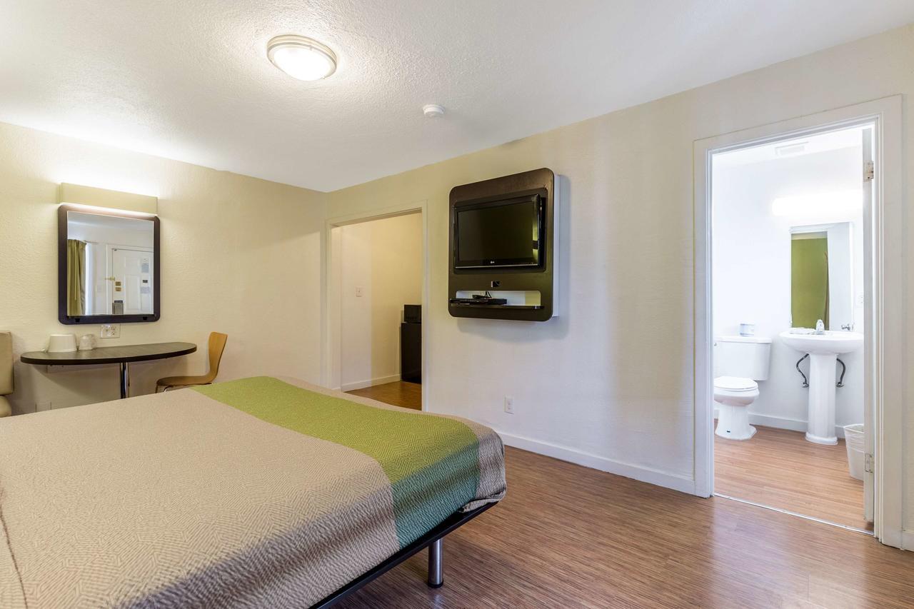 Motel 6 סן רפאל מראה חיצוני תמונה